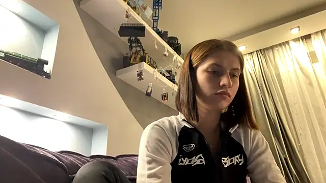 CarmaDiza online show from 1, 11, 2025