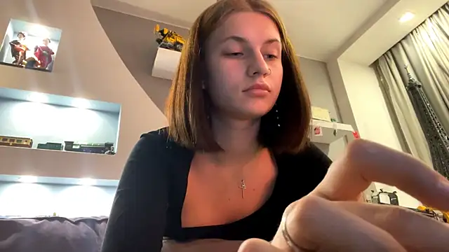 CarmaDiza online show from 8, 11, 2025