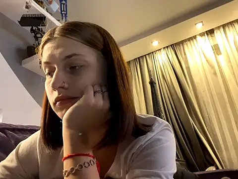 CarmaDiza online show from 10, 11, 2025