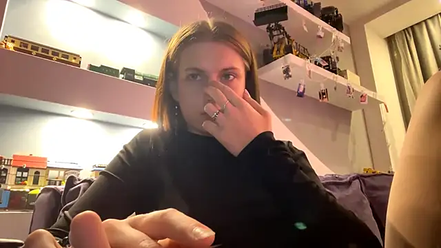 CarmaDiza online show from 12, 11, 2025