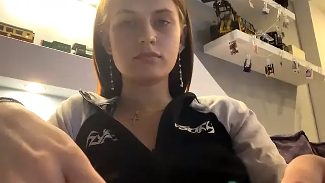 CarmaDiza online show from 13, 11, 2025