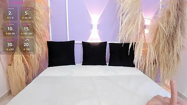 Snapshot of MiaTease_ chatting on 14, 11, 2025 MiaTease online show from 14, 11, 2025