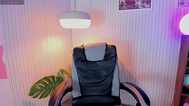 lexirouge   online show from 20, 12, 2025