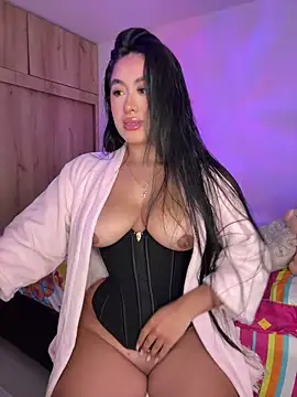 Snapshot of CHEL_21 chatting on 18, 11, 2025 CHEL 21 online show from 18, 11, 2025