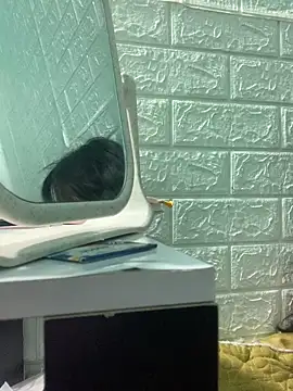 May2k2 online show from 3, 2, 2026