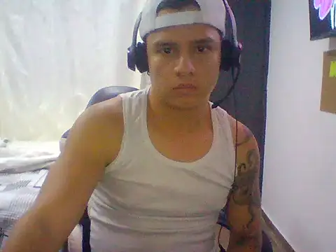 Snapshot of JuanPabloBocanegra chatting on 24, 10, 2025 JuanPabloBocanegra online show from 24, 10, 2025