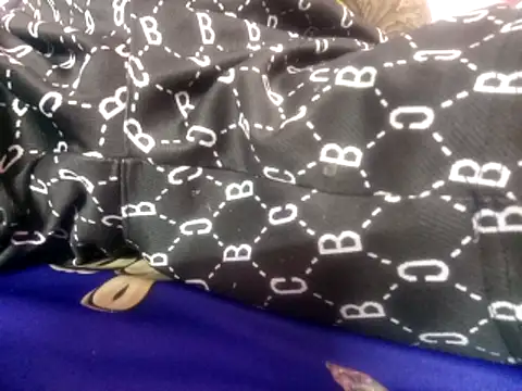 Snapshot of giang999aa99 chatting on 8, 4, 2026 giang999aa99 online show from 8, 4, 2026