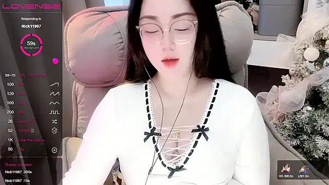 Monica-666888- online show from 28, 11, 2025