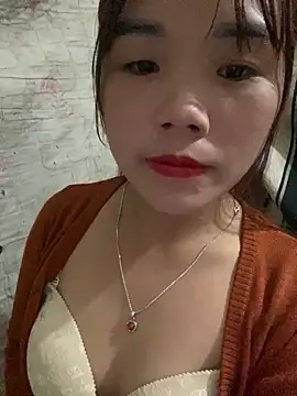 Snapshot of nachi-baby chatting on 28, 10, 2025 nachi-baby online show from 28, 10, 2025