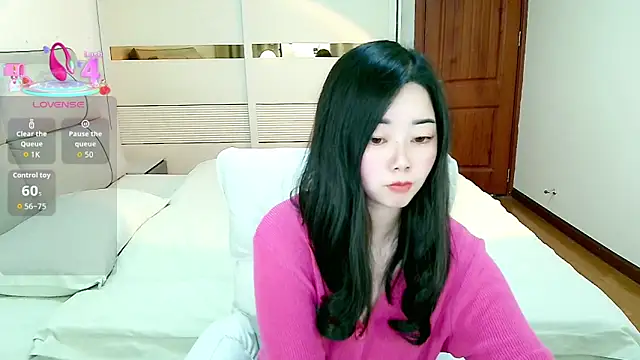 Snapshot of Xiaodie-baby chatting on 4, 11, 2025 Xiaodie-baby online show from 4, 11, 2025