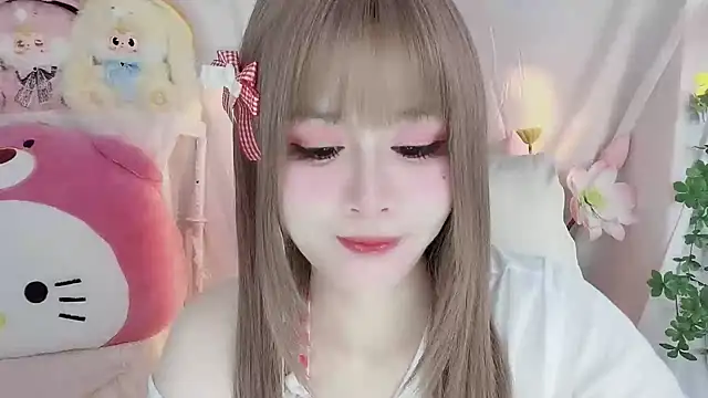 Snapshot of -zhuzhu-999- chatting on 23, 11, 2025 -zhuzhu-999- online show from 23, 11, 2025