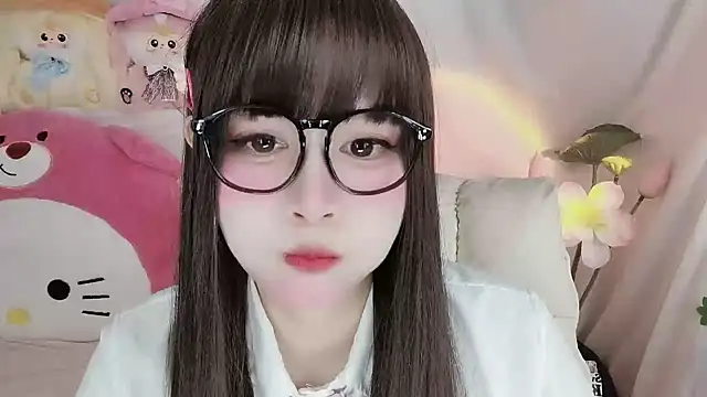 Snapshot of -zhuzhu-999- chatting on 13, 12, 2025 -zhuzhu-999- online show from 13, 12, 2025