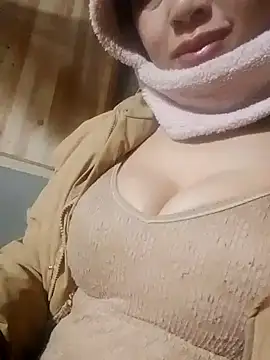 Snapshot of TRIEUTRIEU20 chatting on 10, 2, 2026 TRIEUTRIEU20 online show from 10, 2, 2026