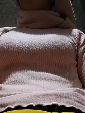 Snapshot of TRIEUTRIEU20 chatting on 21, 2, 2026 TRIEUTRIEU20 online show from 21, 2, 2026