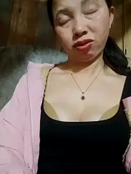 Snapshot of TRIEUTRIEU20 chatting on 12, 3, 2026 TRIEUTRIEU20 online show from 12, 3, 2026