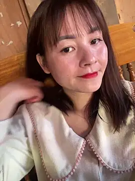 Snapshot of Star_fruit chatting on 15, 11, 2025 Star fruit online show from 15, 11, 2025