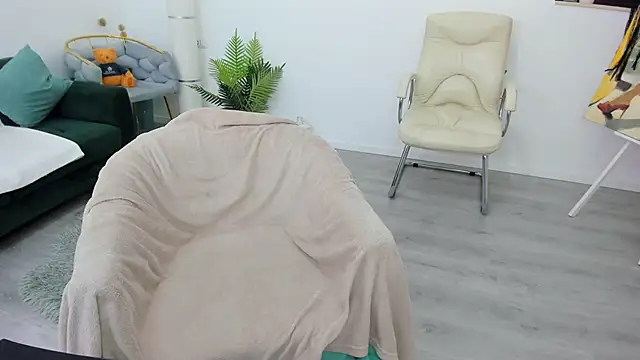 Arya Anna online show from 6, 11, 2025