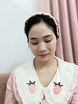 Pig pig11 online show from 3, 12, 2025