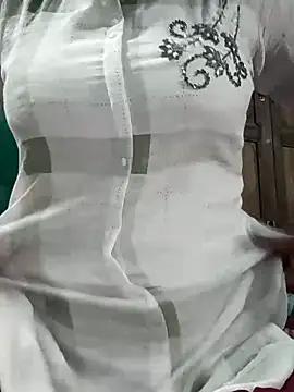 Snapshot of ritu_jaan1 chatting on 2, 11, 2025 ritu jaan1 online show from 2, 11, 2025