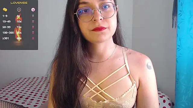 Snapshot of Vicky_cristinax chatting on 13, 11, 2025 Vicky cristinax online show from 13, 11, 2025