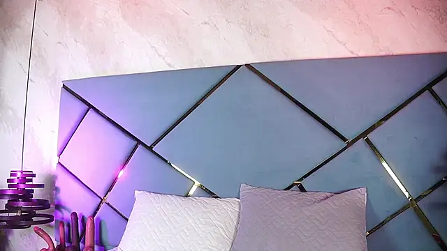  giggy 2 online show from 22, 12, 2025