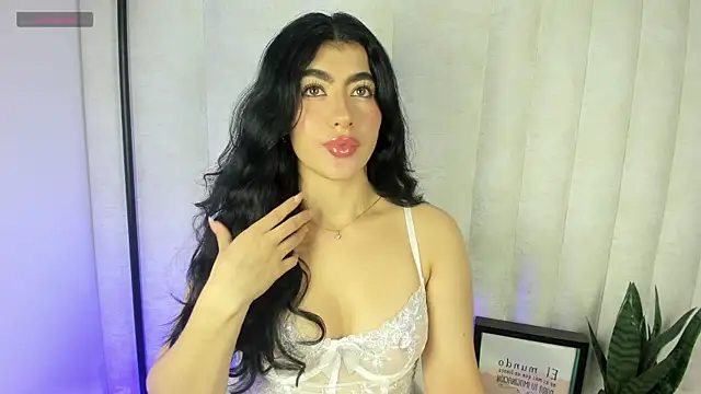 Emii rous online show from 10, 11, 2025