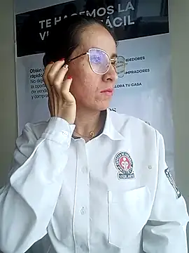 Snapshot of Valentina--1 chatting on 30, 11, 2025 Valentina--1 online show from 30, 11, 2025