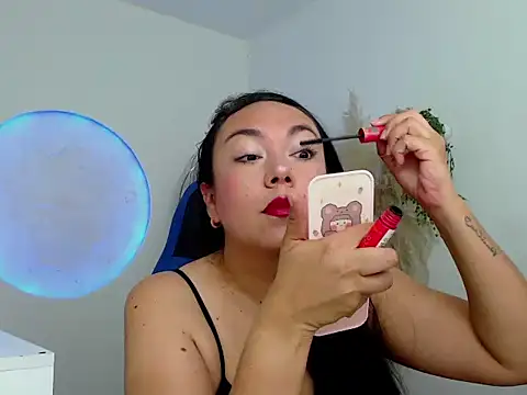 Snapshot of Yadis_hot chatting on 27, 11, 2025 Yadis hot online show from 27, 11, 2025