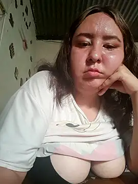 Snapshot of SaraCute_1 chatting on 29, 10, 2025 SaraCute 1 online show from 29, 10, 2025