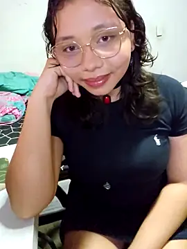 Snapshot of Sapphire024 chatting on 25, 10, 2025 Sapphire024 online show from 25, 10, 2025