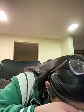 Kloe Novoa online show from 19, 3, 2026