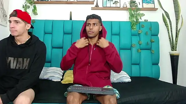 Hot Boys Latinos X online show from 31, 10, 2025