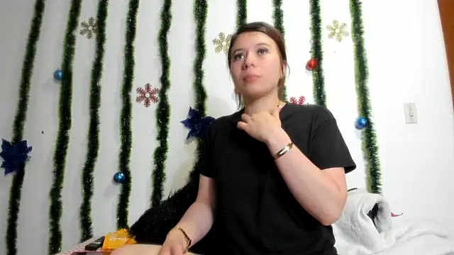 Vanessa Martinz online show from 15, 12, 2025