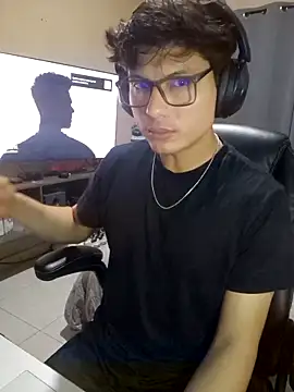 Snapshot of Ais_B10 chatting on 26, 11, 2025 Ais B10 online show from 26, 11, 2025