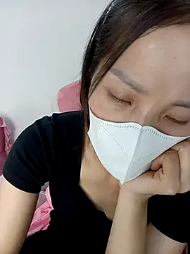 Snapshot of ezabel- chatting on 3, 11, 2025 ezabel- online show from 3, 11, 2025