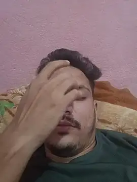 Snapshot of indoregigolo chatting on 9, 11, 2025 indoregigolo online show from 9, 11, 2025