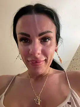 EmmaVayne online show from 2, 3, 2026