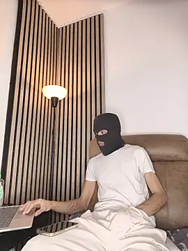 Snapshot of findomhot chatting on 4, 12, 2025 findomhot online show from 4, 12, 2025