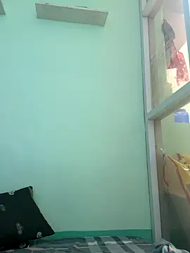 Kairi Yu online show from 5, 12, 2025