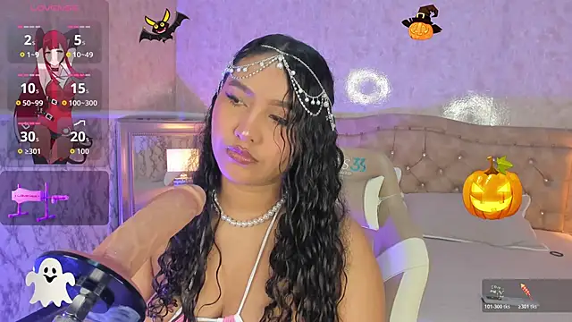 WhitneySweet online show from 3, 11, 2025