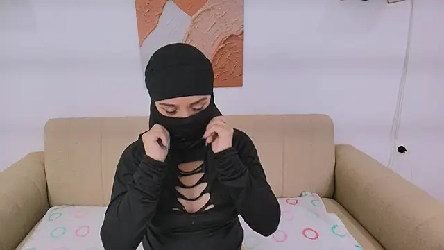 Snapshot of Lailaa_lush chatting on 8, 4, 2026 Lailaa lush online show from 8, 4, 2026