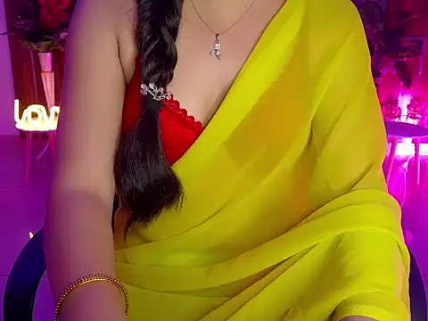 Snapshot of Misha_01 chatting on 15, 12, 2025 Misha 01 online show from 15, 12, 2025