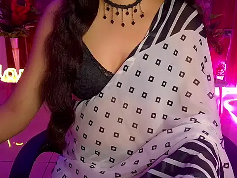 Snapshot of Misha_01 chatting on 16, 12, 2025 Misha 01 online show from 16, 12, 2025