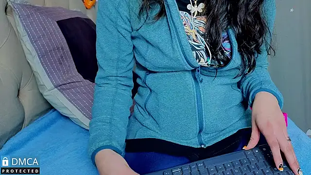 Snapshot of eva_delight_ chatting on 7, 11, 2025 eva delight online show from 7, 11, 2025