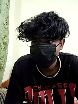 Snapshot of kriZ08 chatting on 14, 2, 2026 kriZ08 online show from 14, 2, 2026