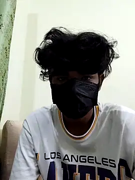 Snapshot of kriZ08 chatting on 1, 3, 2026 kriZ08 online show from 1, 3, 2026