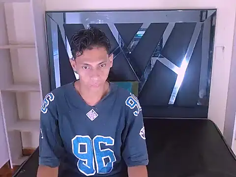 Snapshot of wiltom_ chatting on 31, 10, 2025 wiltom online show from 31, 10, 2025