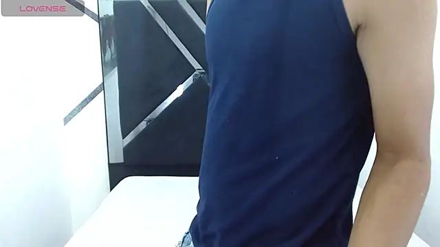 Snapshot of wiltom_ chatting on 4, 11, 2025 wiltom online show from 4, 11, 2025