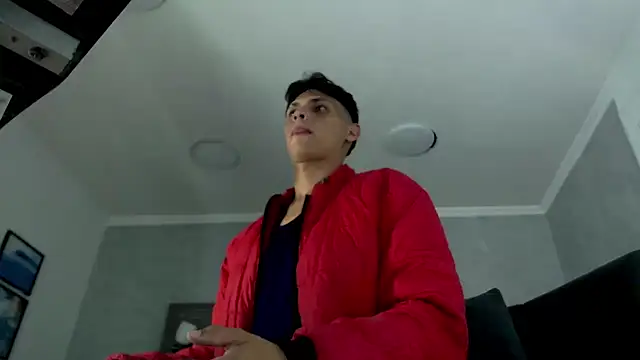 Snapshot of wiltom_ chatting on 5, 12, 2025 wiltom online show from 5, 12, 2025