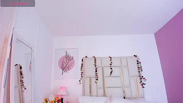 Snapshot of Maxxine_VX chatting on 9, 11, 2025 Maxxine VX online show from 9, 11, 2025